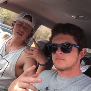 Meet your Posher, Nicholas